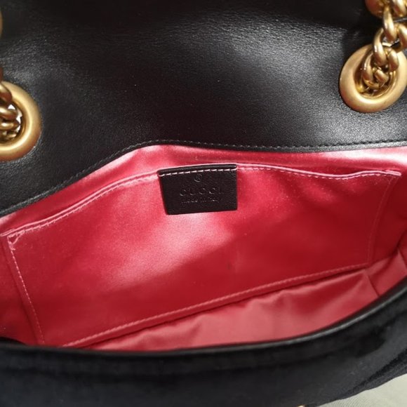 GUCCI Black Velvet Mini Marmont 2.0 Bag - Picture 4 of 15